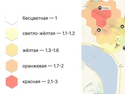Коэффициент спроса видно прямо на карте: чем темнее сектор, тем выше множитель в этом районе